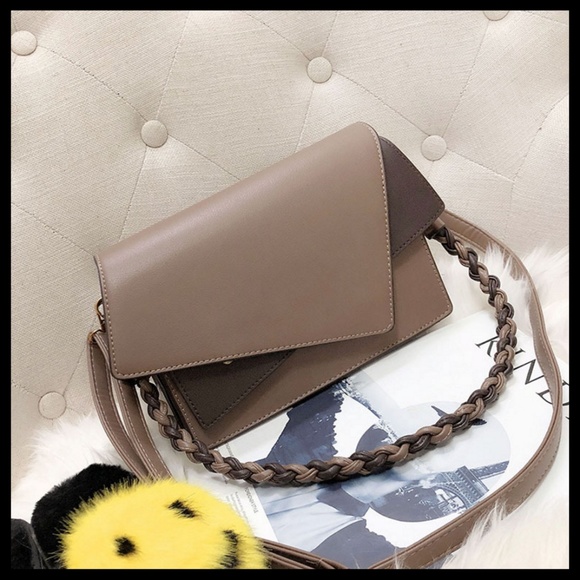 NEW CANNES Crossbody - Picture 2 of 7